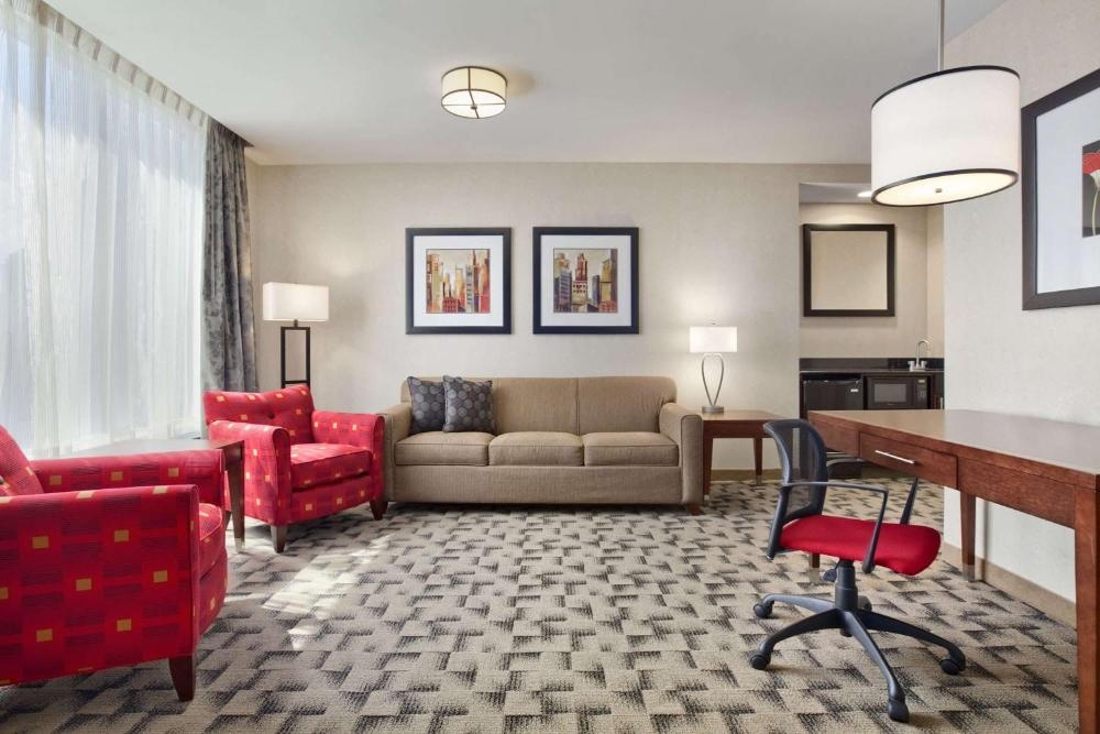 Embassy Suites Buffalo Image 14