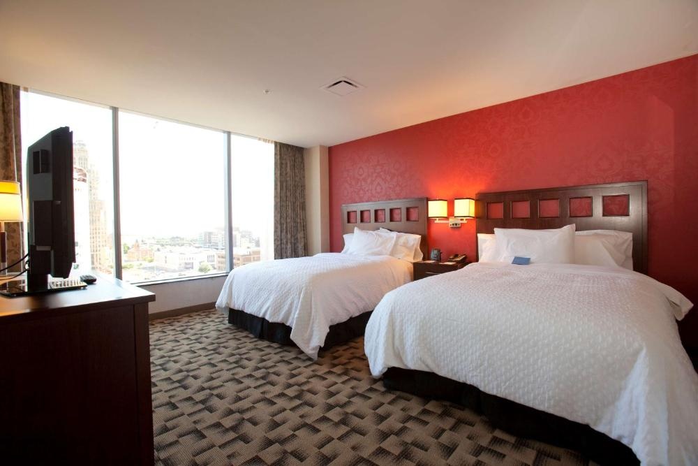 Embassy Suites Buffalo Image 6